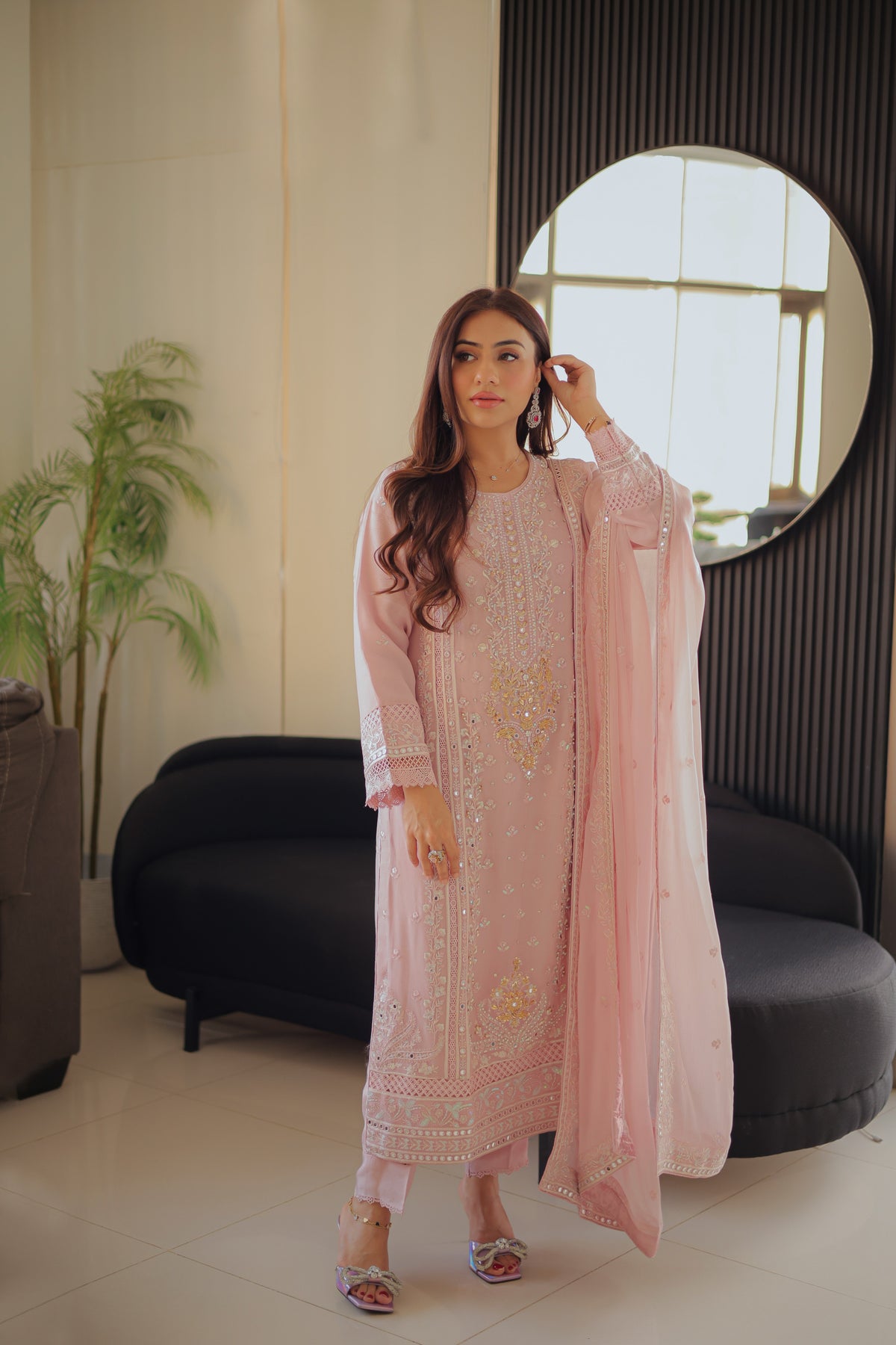 Wardah Uzair - 01032604 - Three Piece Embroidered Chiffon