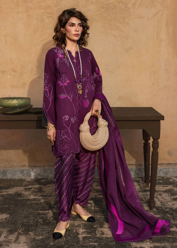 Crimson - Choti Memsaab Three Piece Karandi