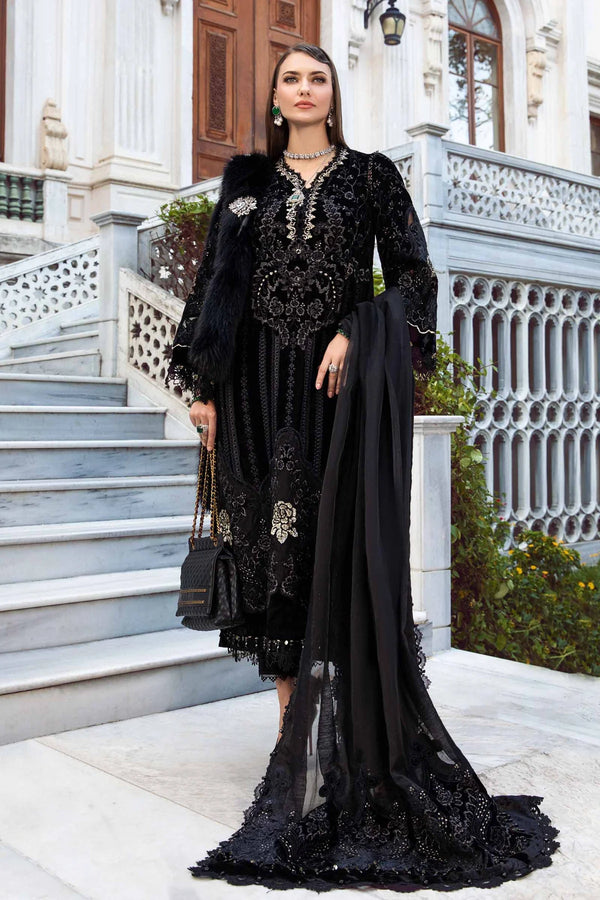 Black and White Pakistani Dresses Collection 2024 String Thread