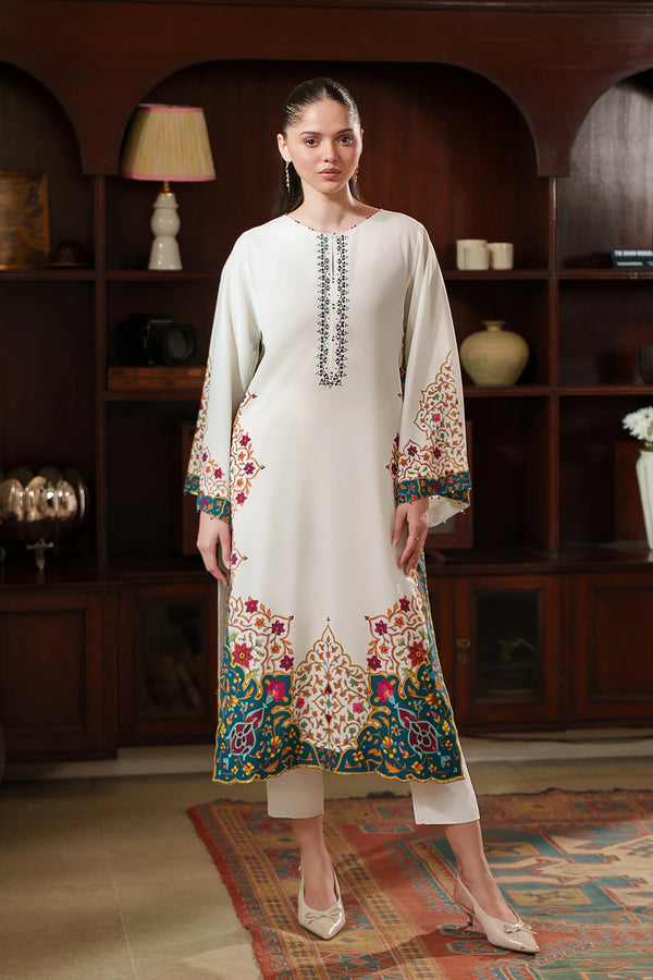 Pakistani Casual Dresses At Discounted Prices in USA String & Thread Pakistani Casual Dresses At Discounted Prices in USA String & Thread