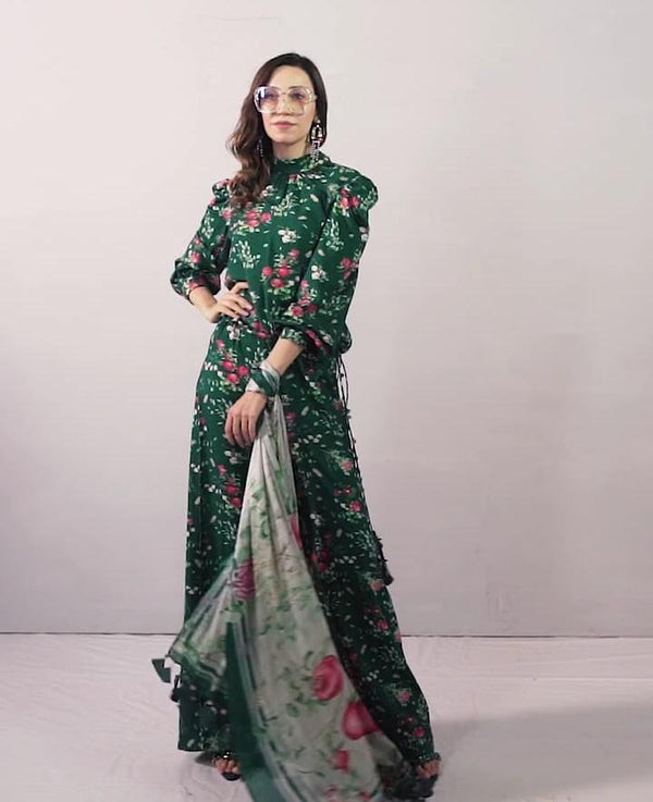 Maria B USA - Shop Maria B Designer Clothes at Best Prices Online String & Thread Maria B USA - Shop Maria B Designer Clothes at Best Prices Online String & Thread