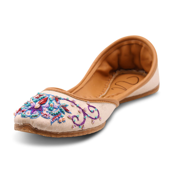 Zari - White Jutti